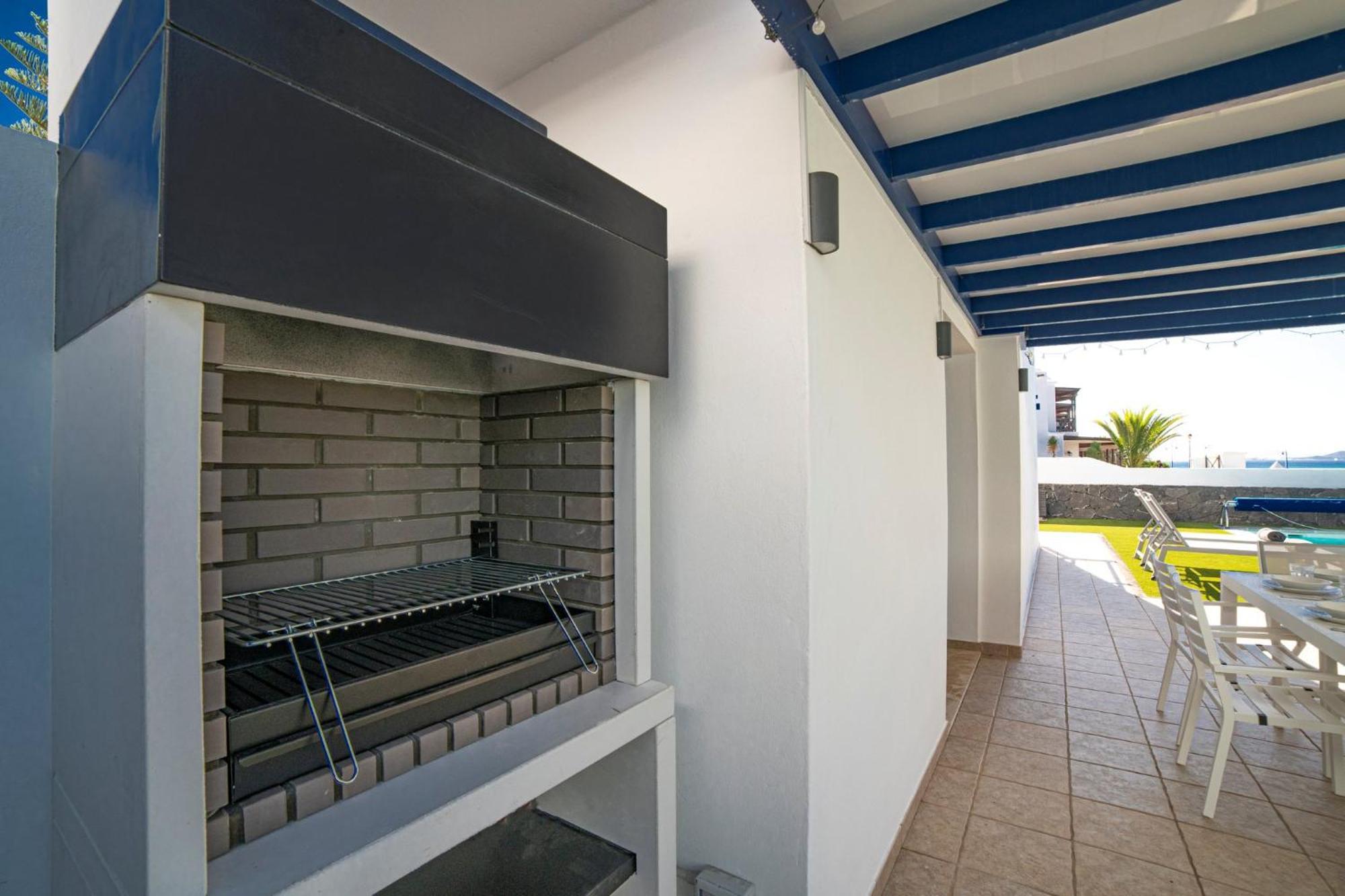 Beautiful Detached Lanzarote Villa 3 Bedrooms Villa Stacruz Bay Stunning Views Close To Amenities Playa Blanca Extérieur photo